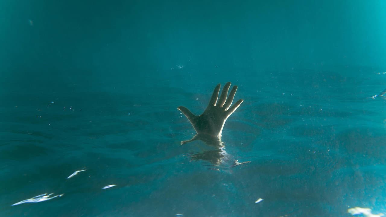 iamamiwhoami: Concert in Blue
