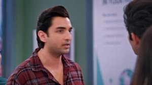 Angad, Hrithik's Heated Clash