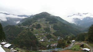 Iya: Living in the Mountains