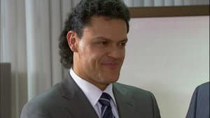 New advisor [Nuevo asesor - Episode 103]