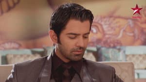 Khushi Tries to Stop Payal