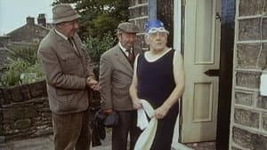 Who's That Bloke With Nora Batty Then?