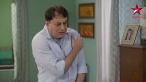 Virendra Suffers A Heart Attack