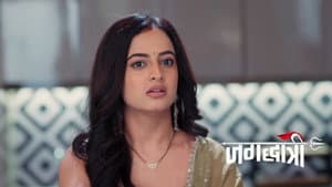 Maya Asks Tapasya to Cut the Jackfruit