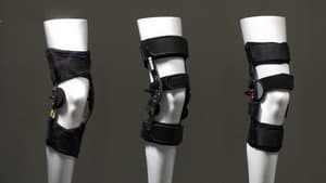 Center Bridge Knee Braces