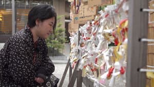 Asakusa Washi: Omikuji Recycling