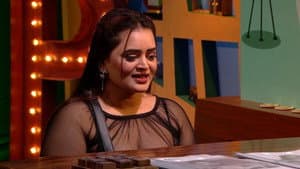 Manisha and Pooja's Bigg Showdown!