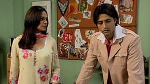 Reporters Troll Mallika