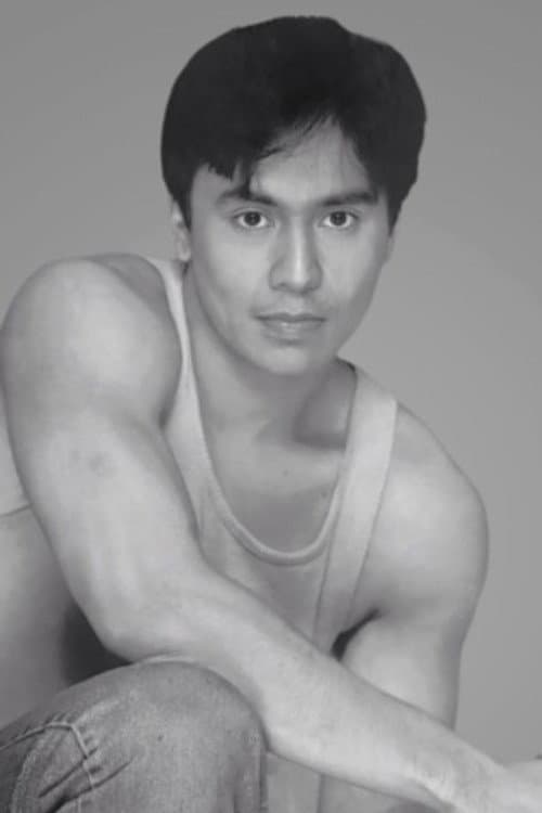 Lee Robin Salazar