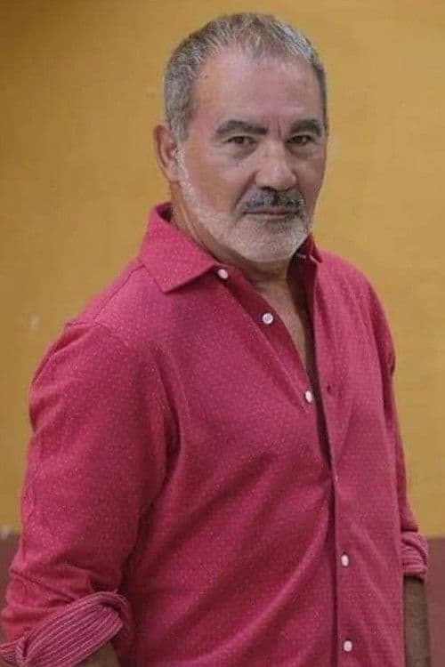 Valentín Paredes