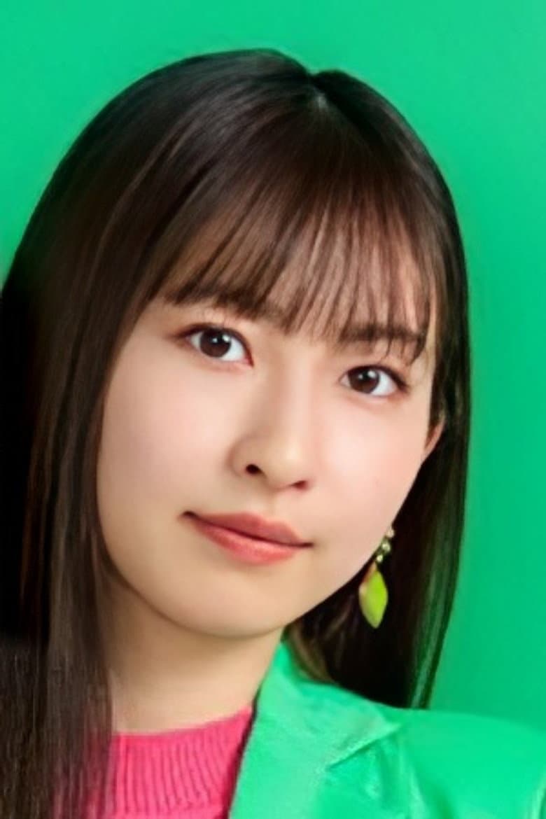 Akari Uemura
