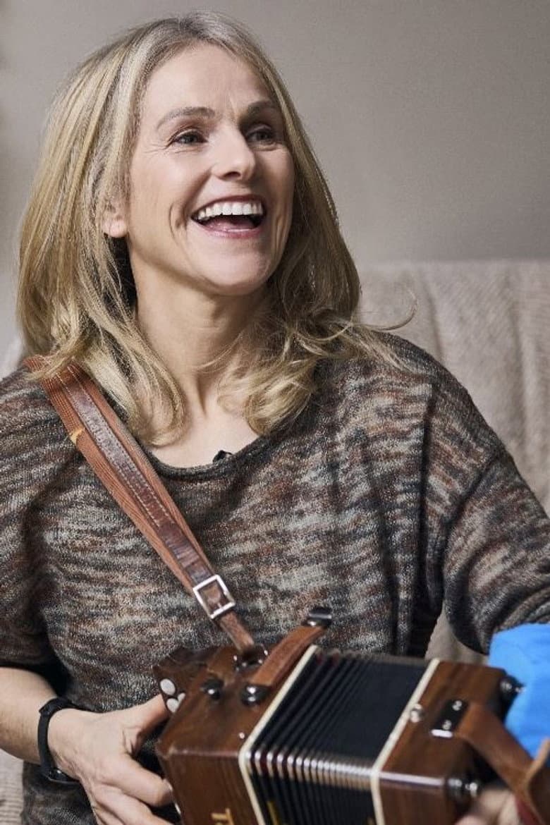 Tradfluencer - The Sharon Shannon Story