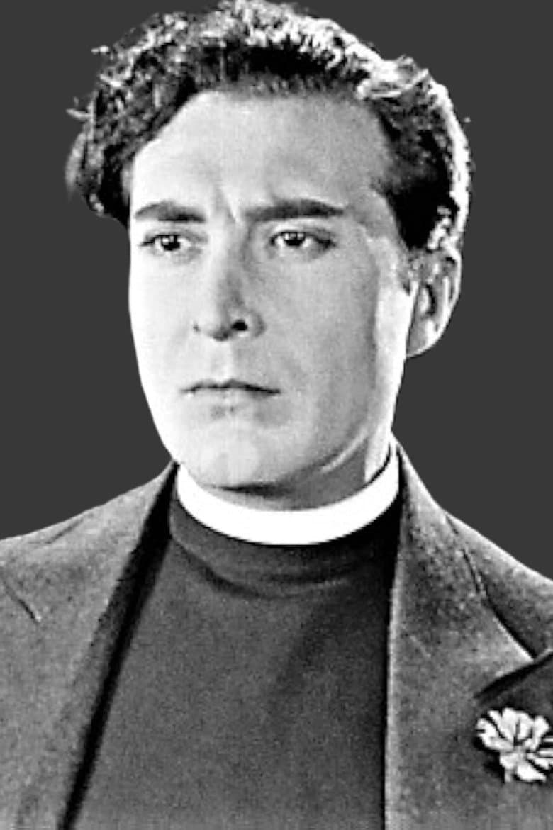 Raymond Bloomer