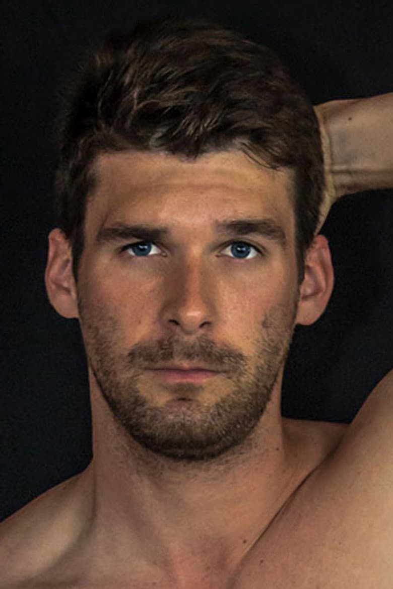 Dustin Holloway