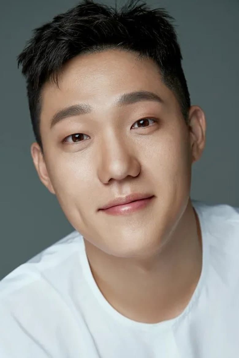 Mo Tae-bum