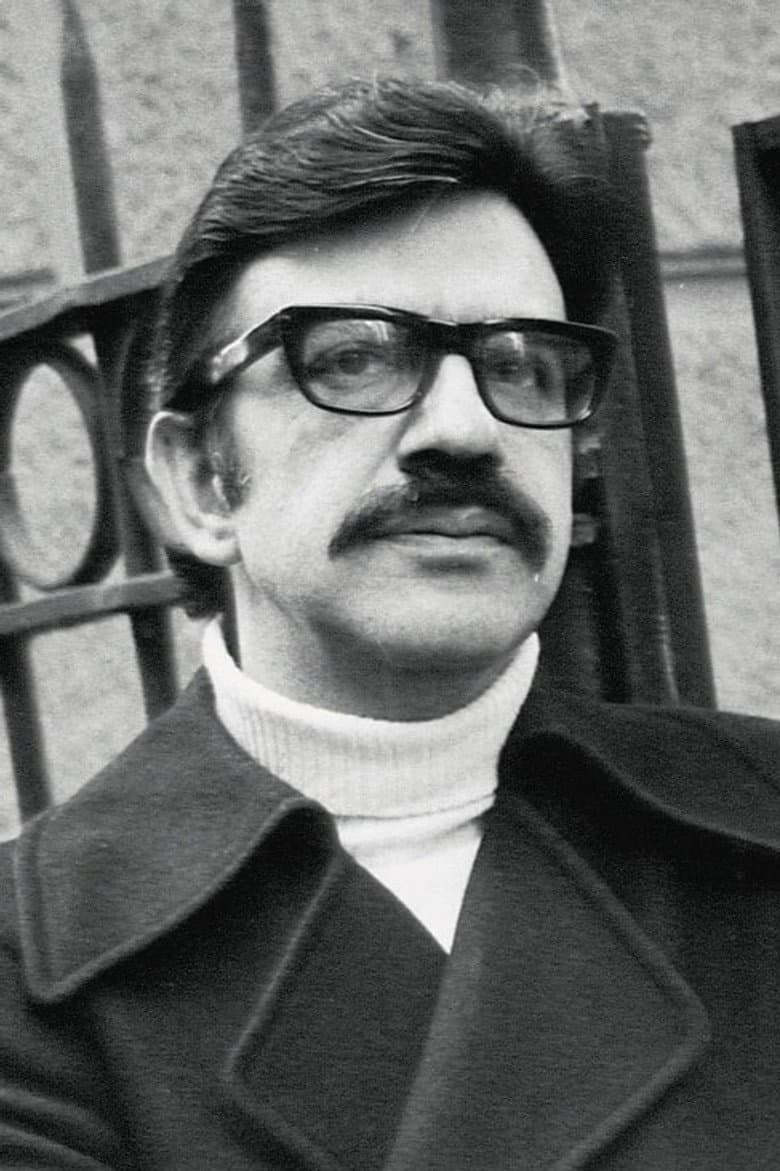 Menis Koumantareas