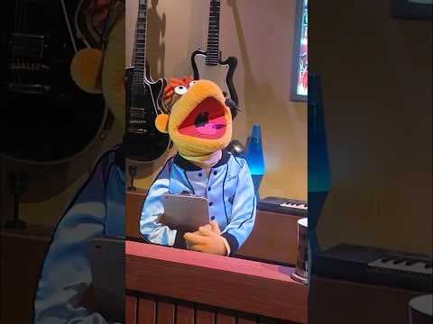 NEW EPISODE! #TheMuppets got a roller coaster 🎢 Disney Unscripted got the backstage access 🎸🎬