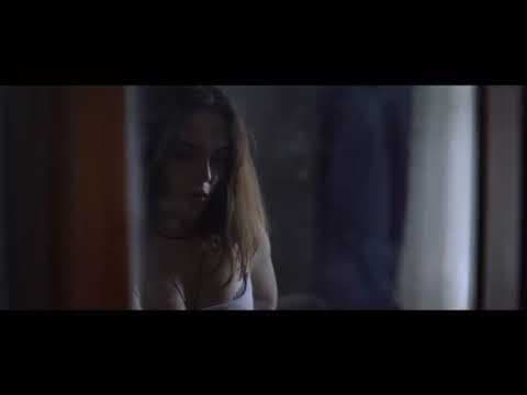 The Surrogate Girl (Hangi Gece Büyüdüysem) - short film by Onur Güler