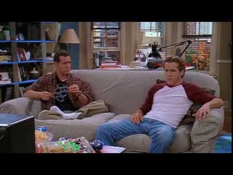Two Guys, A Girl And A Pizza Place starring Ryan Reynolds