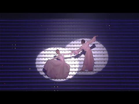 花組公演『悪魔城ドラキュラ』『愛, Love Revue！』初日舞台映像（ロング）
