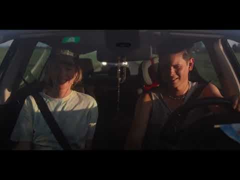 Roman Hüben | Autostop | International Medium Length & Short Film Competition