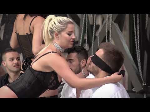 Spot Rocco Siffredi hard Academy