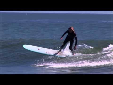 The Women and the Waves - Trailer