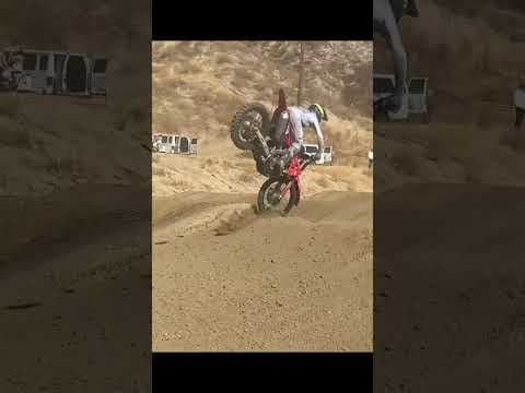 Baz in SoCal - Episode 7 👆🏻