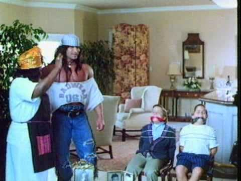 Twin Sitters - Trailer
