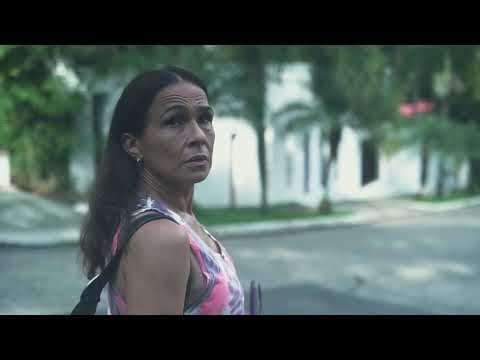 Clinging to Air - LALIFF 2023