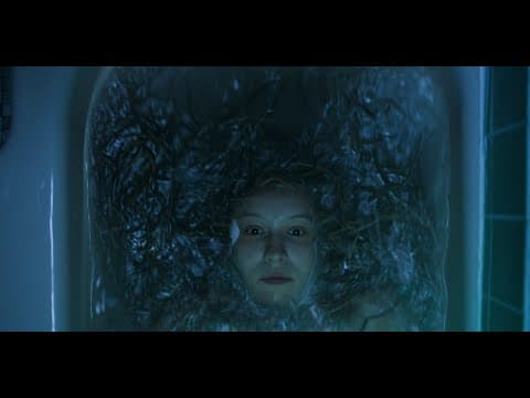 PEAU À PEAU - Chloé Cinq Mars - la bande-annonce (en salle le 3 octobre)