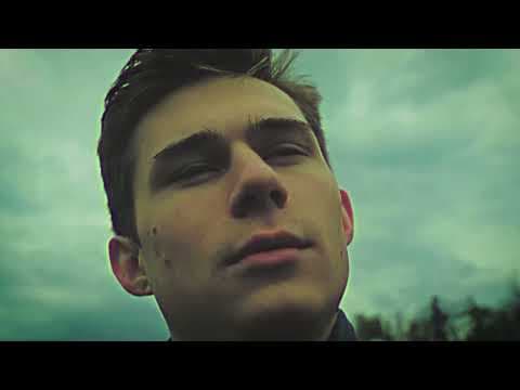DREAMING - Film By Uri Ponte