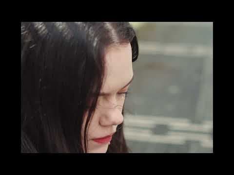 Romy on the Line| Teaser