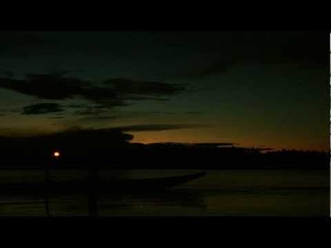 Ang Paglalakbay ng mga Bituin sa Gabing Madilim (Official Trailer)