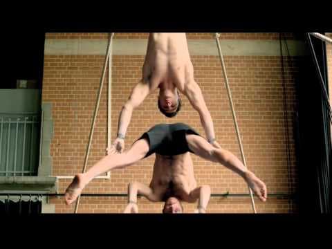 TRAILER A RAS DEL CIELO ESPANÌOL