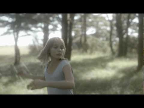Vågor av längtan. Waves of desire - Trailer