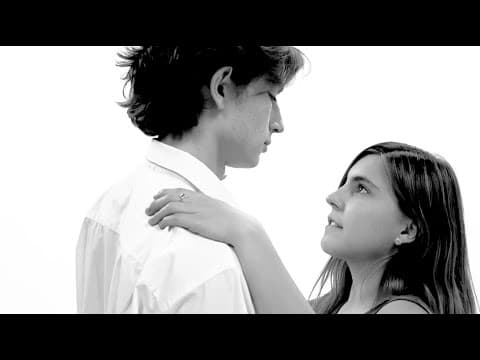 Amarte está en los Huesos | Cortometraje | Tráiler Oficial