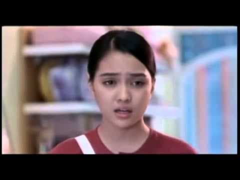 Eiffel I'm In Love 2003  Official Trailer