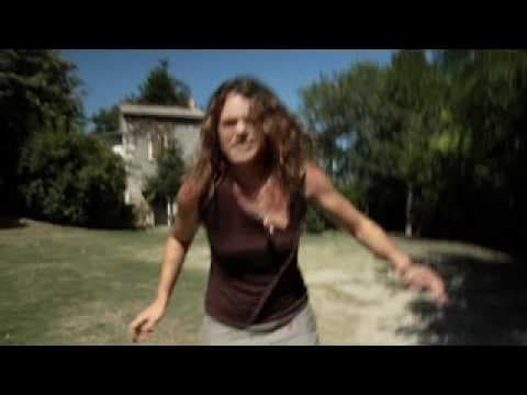 MAD IN ITALY - official trailer