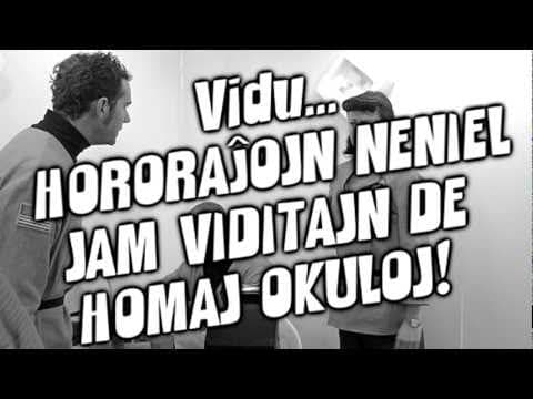 "Attack of the Moon Zombies" ("Atako de la Lunaj Zombioj") Esperanto Trailer