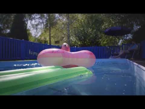 Češi jsou výborní houbaři Trailer