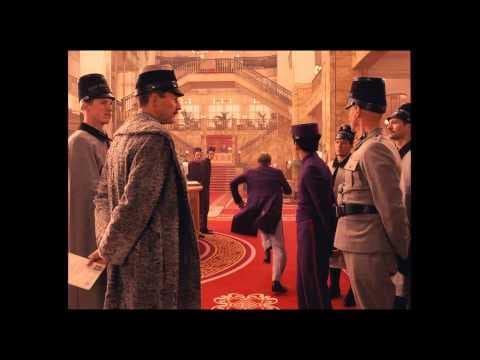TV Spot: "Invasion"