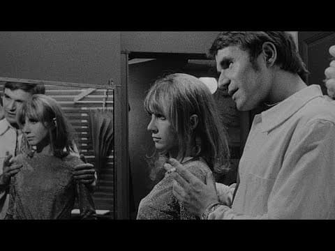 Trailer [Subtitled]
